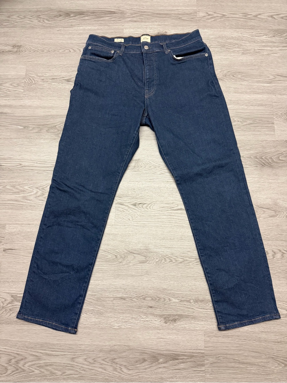 J Crew Men's Dark Blue Denim Jeans 1040 athletic fit straight leg